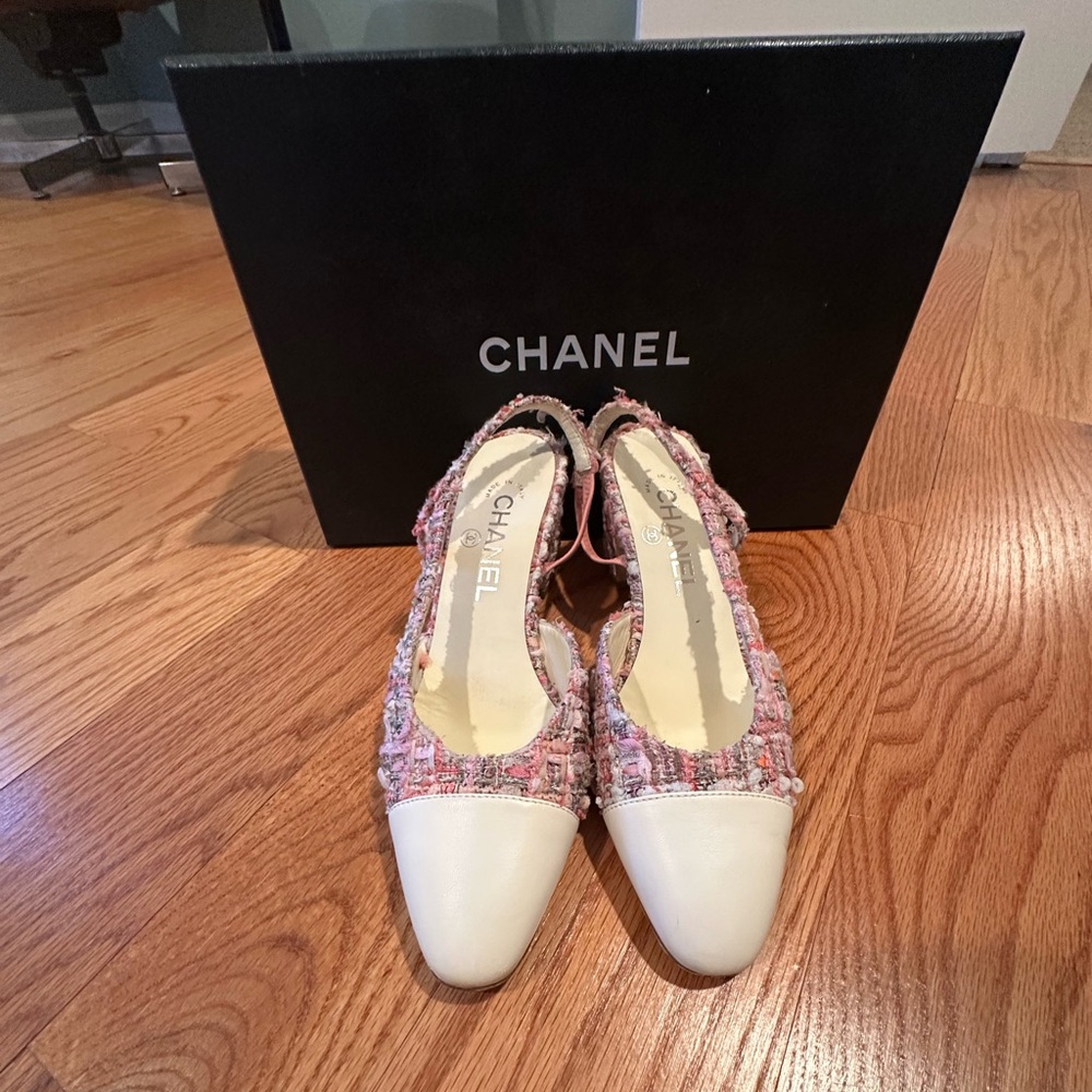 Chanel Tweed Slingback